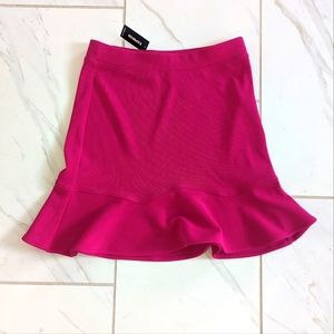 Gorgeous fuchsia express mini skirt